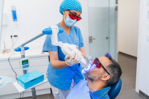 Best Cosmetic Emergency Dentistry in Brookfield Center, OH